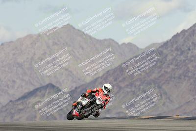 media/Nov-16-2025-Race Pace (Sun) [[8c5fa54630]]/Verified Riders/5-Turn 9 (1135am)/